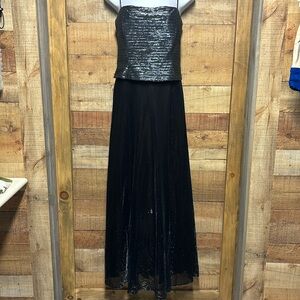 Betsy & Adam Evening silver shimmer formal  gown evening dress